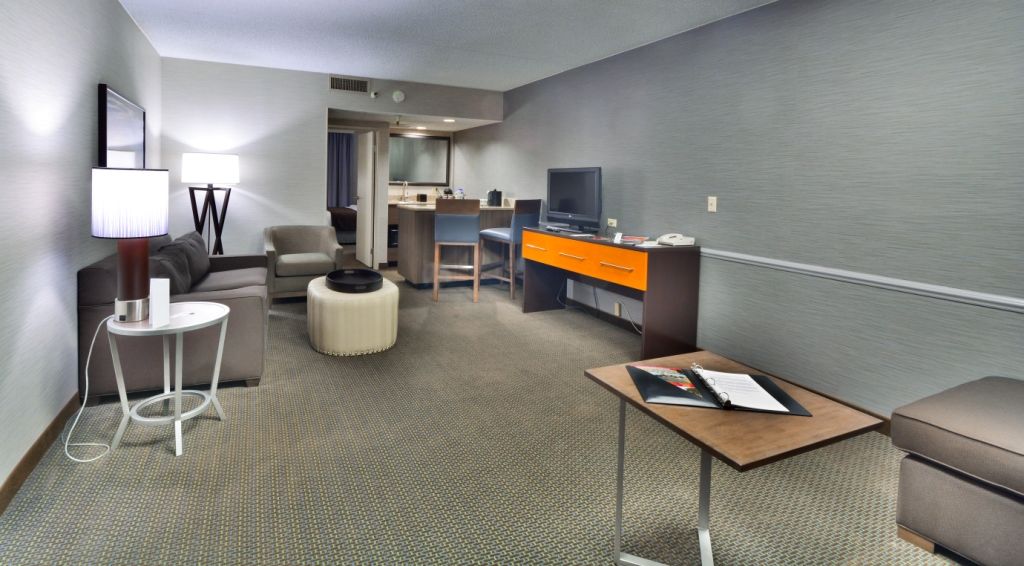Embassy Suites By Hilton Denver Central Park Habitación foto